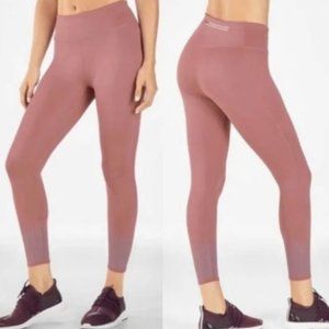 Fabletics Mid Rise Statement Ultra Cool Legging